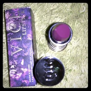 Urban Decay purple lipstick new troublemaker